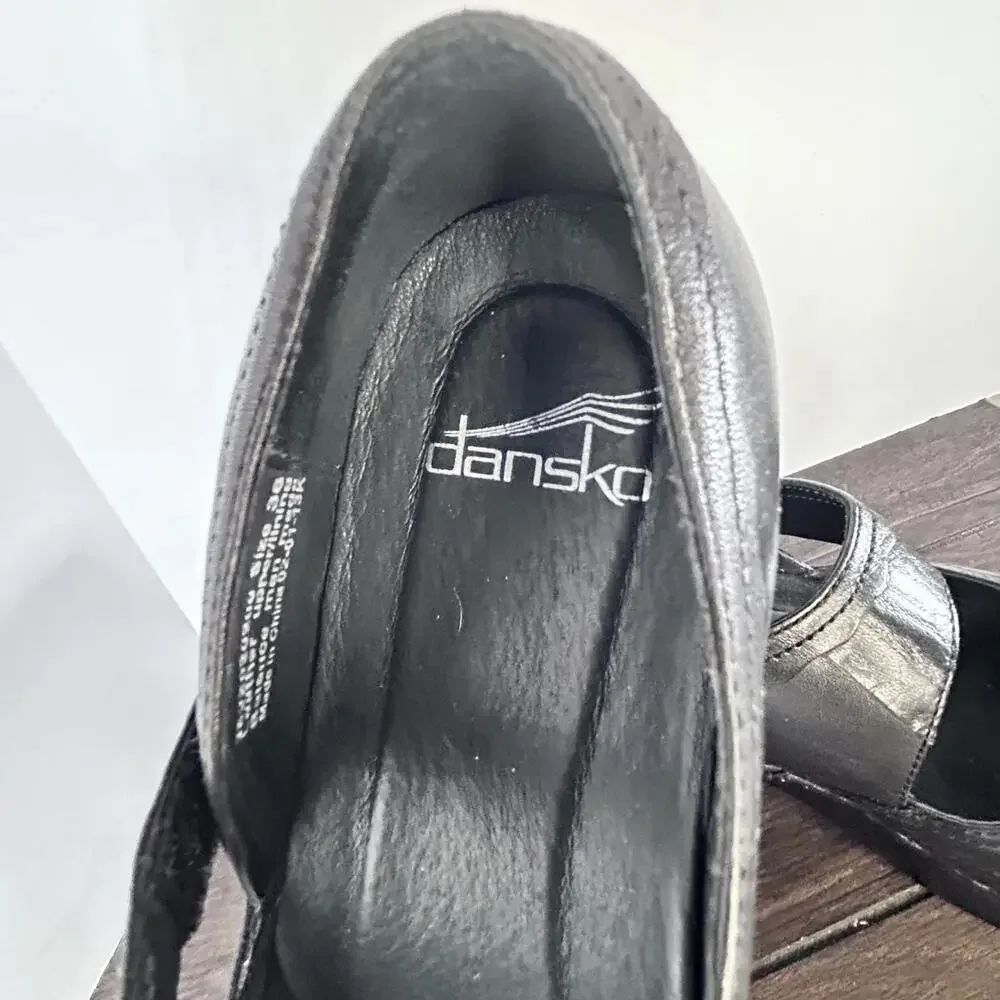 Dansko Black Mary Jane's Women's‎ size 36